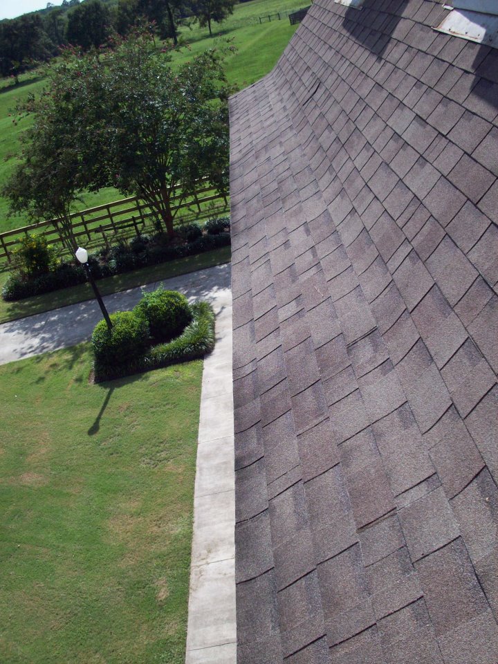 aging houston roof showing discoloration