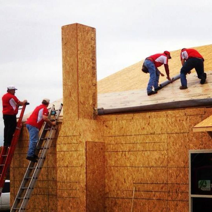 bryan roofers working 