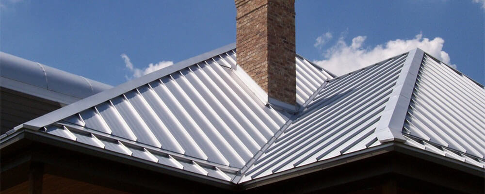 Metal Roofing vs. Composite Shingles