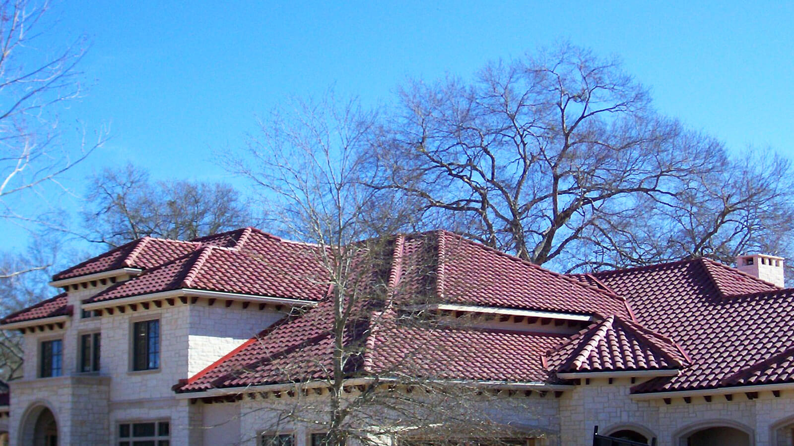 All Homes Need a Good Roofing Contractor!