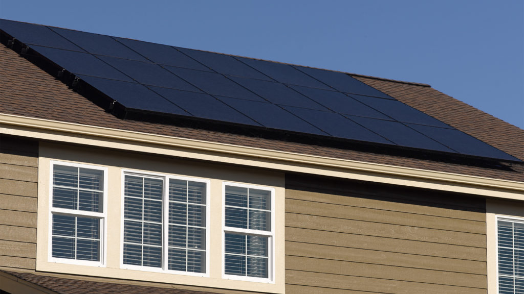 Top 5 Best Solar Roofing Options - CertainTeed Apollo II